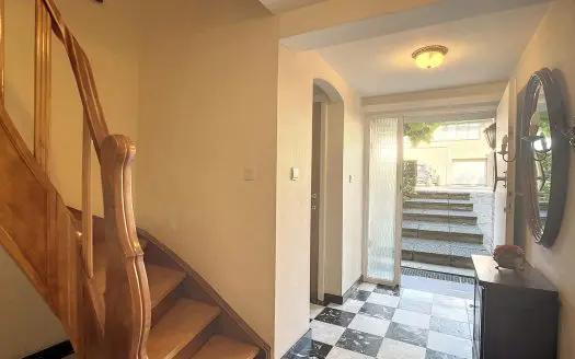 Maison à vendre  3 chambres 160 m², 490000 €