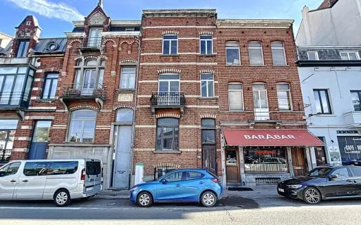 Maison à vendre  5 chambres 200 m², 475000 €