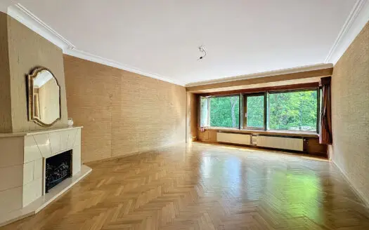 Appartement à vendre  3 chambres 122 m², 260000 €