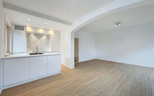 Appartement te huur  2 slaapkamers 95 m², 1400 €