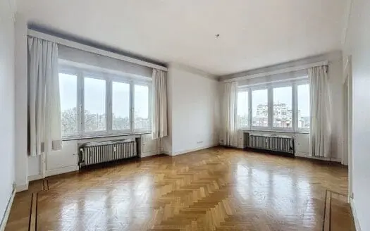 Appartement te huur  2 slaapkamers 136 m², 1350 €