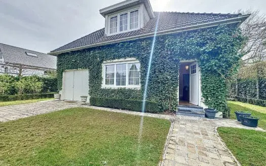 Huis te koop  3 slaapkamers 205 m², 525000 €