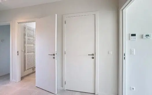 Appartement à louer  2 chambres 90 m², 1350 €