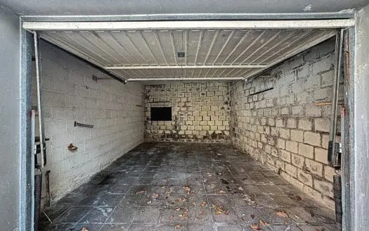 Garage / parking for rent  16.5 m², 150 €