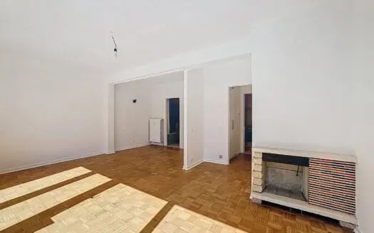 Appartement te huur  1 slaapkamer 41 m², 800 €