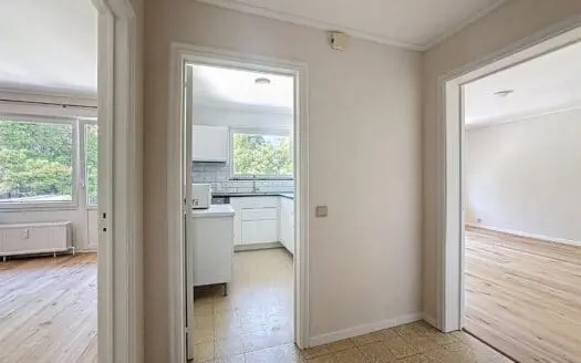 Appartement te huur  1 slaapkamer 63 m², 1100 €