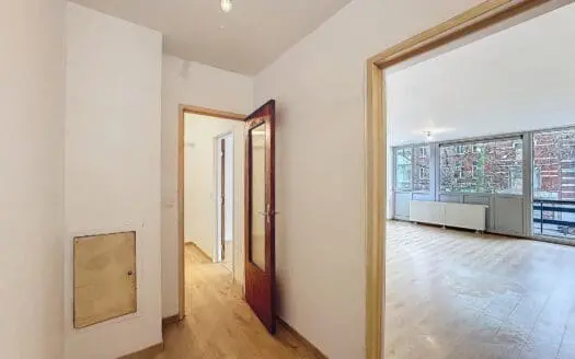 Appartement à vendre  3 chambres 105 m², 125000 €