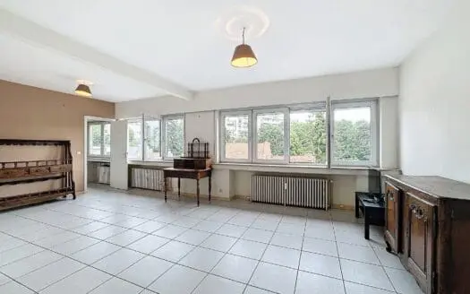 Flat for sale  2 bedrooms 100 m², 249000 €