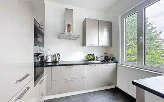 Flat for sale  1 bedroom 60 m², 239000 €