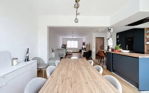 Huis te koop  4 slaapkamers 200 m², 635000 €