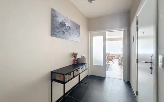Flat for sale  2 bedrooms 104 m², 375000 €