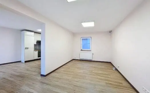 House for sale  1 bedroom 80 m², 249000 €