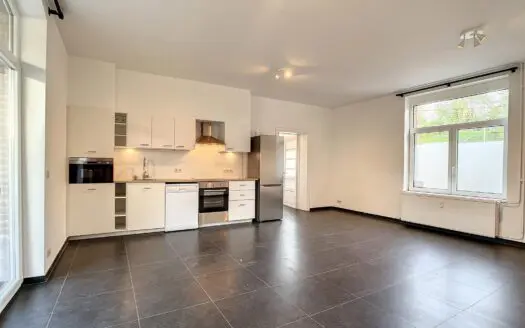 Appartement te koop  1 slaapkamer 75 m², 199000 €