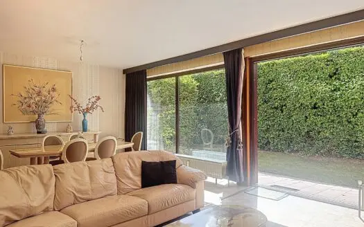 Appartement à vendre  2 chambres 101 m², 299000 €