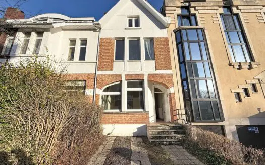 Maison à vendre  4 chambres 145 m², 495000 €
