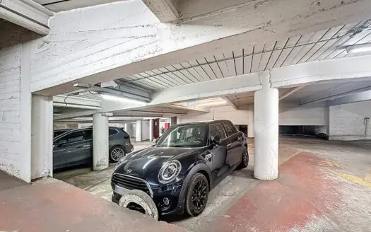 Garage / parking for sale , 12000 €