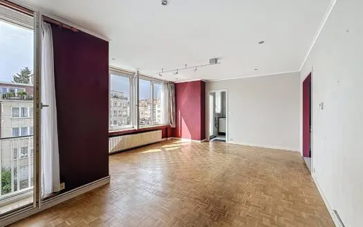 Appartement à vendre  1 chambre 82 m², 219000 €