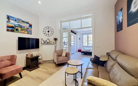 Appartement à vendre  1 chambre 63 m², 275000 €
