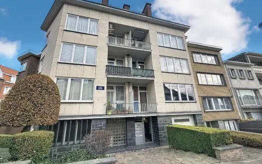 Garage / parking à vendre  20 m², 25000 €