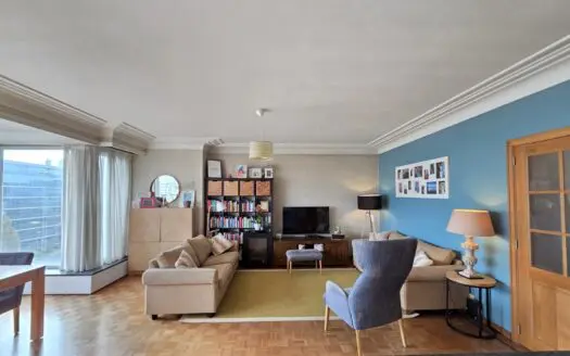 Appartement te koop  2 slaapkamers 105 m², 349000 €