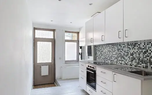 Huis te koop  2 slaapkamers 95 m², 189000 €