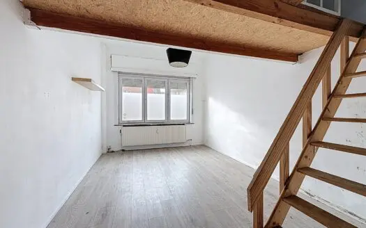 Flat for sale  1 bedroom 29 m², 99000 €