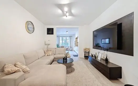 Appartement à vendre  1 chambre 70 m², 295000 €
