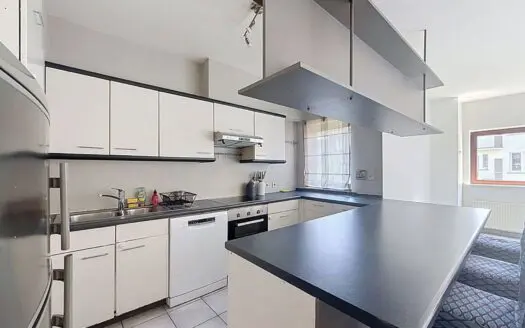 Appartement à vendre  2 chambres 110 m², 395000 €