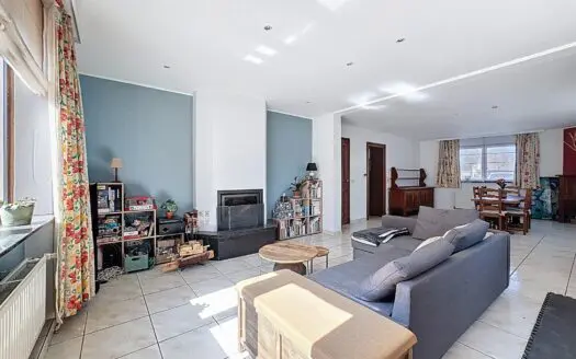 Maison à vendre  5 chambres 326 m², 399000 €