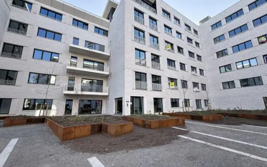 Flat for rent  1 bedroom 49 m², 1150 €