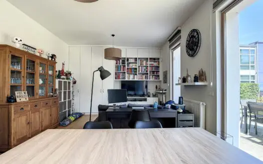 Appartement à louer  3 chambres 106 m², 1500 €