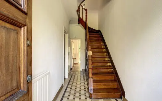Maison à louer  2 chambres 155 m², 1750 €