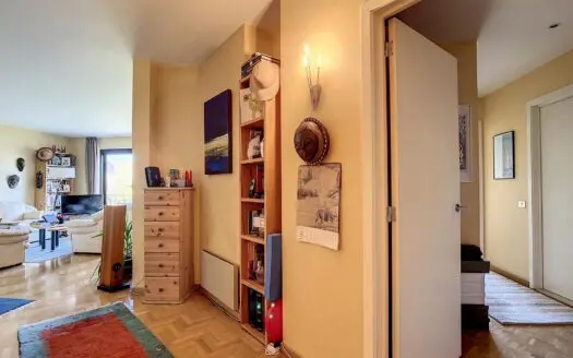 Appartement à vendre  2 chambres 130 m², 395000 €