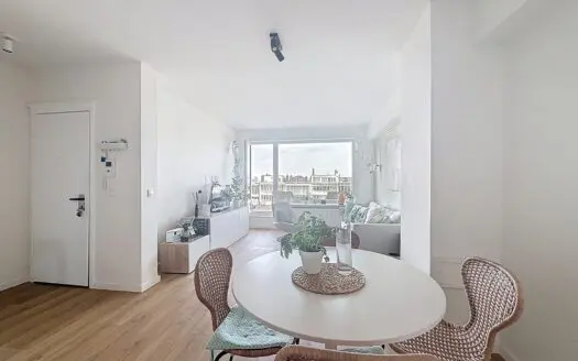 Appartement à vendre  2 chambres 75 m², 399000 €