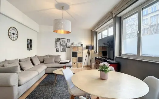 Appartement à vendre  2 chambres 76 m², 275000 €