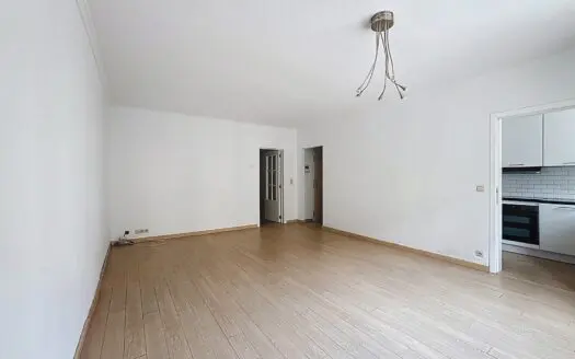 Appartement à vendre  2 chambres 82 m², 295000 €