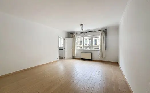 Appartement à vendre  2 chambres 82 m², 295000 €