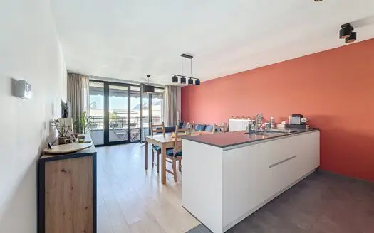 Appartement à vendre  2 chambres 91 m², 375000 €