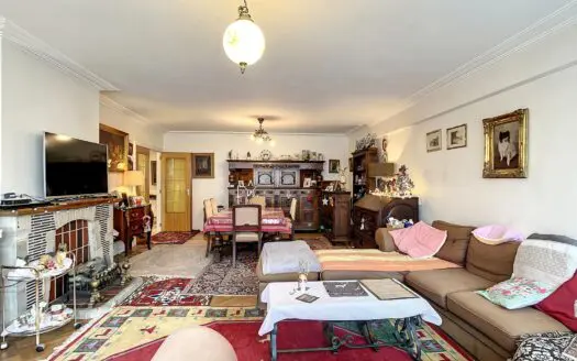 Appartement à vendre  3 chambres 122 m², 275000 €