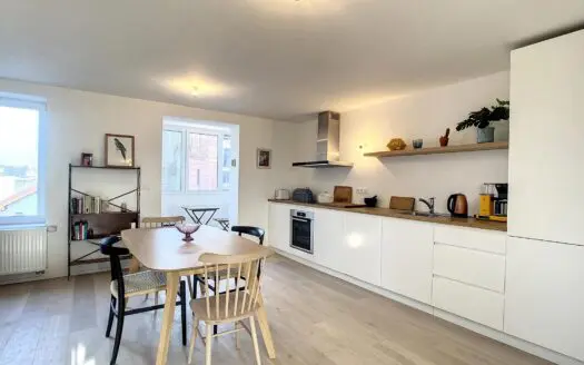 Appartement à vendre  3 chambres 130 m², 375000 €