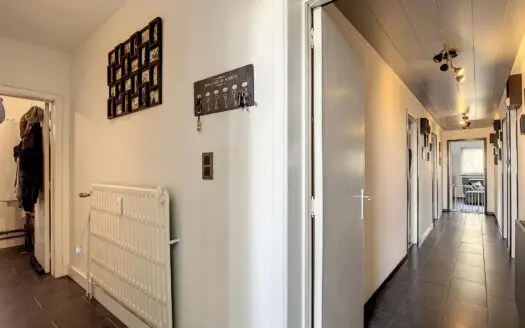 Commerce à vendre  740 m², 599000 €