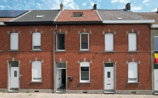 Maison à vendre  3 chambres 150 m², 299000 €