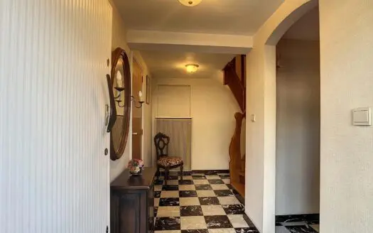 Maison à vendre  3 chambres 160 m², 490000 €