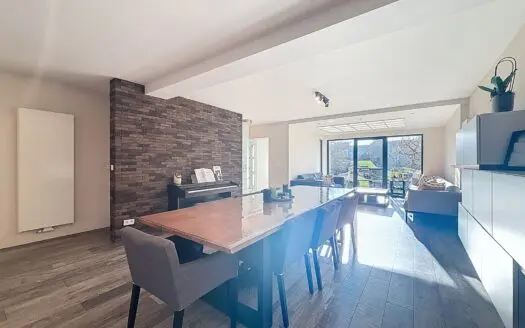 Maison à vendre  4 chambres 235 m², 799000 €