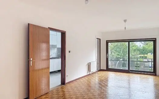 Flat for rent  3 bedrooms 110 m², 1500 €