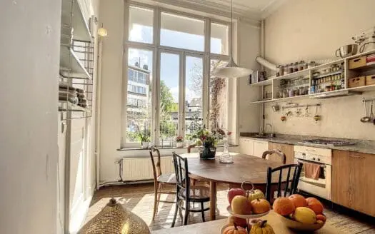 Flat for sale  2 bedrooms 96 m², 350000 €