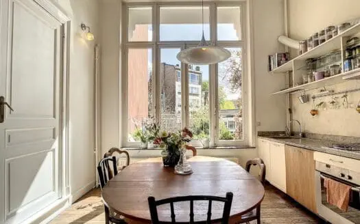 Flat for sale  2 bedrooms 96 m², 350000 €