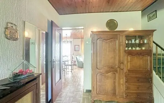 House for sale  3 bedrooms 90 m², 325000 €