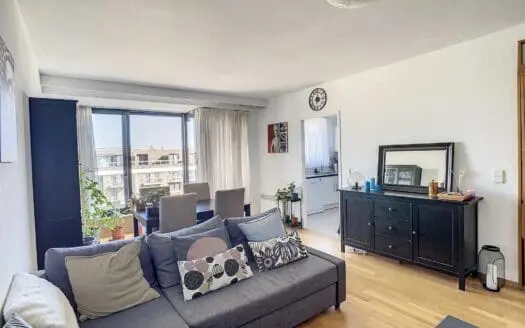 Appartement te huur  2 slaapkamers 76 m², 1200 €