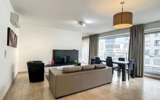 Appartement te huur  2 slaapkamers 89 m², 1400 €
